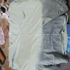 Gap women's pocket shirt